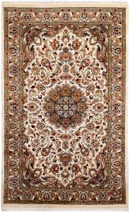 Kashan Curvilinear Rectangle Silk Cornsilk 3′ x 4′ 11 / 91 x 150  – 78637738