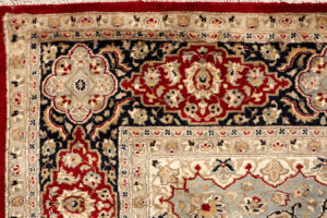 Sepahan Curvilinear Rectangle Wool / Silk Red 6′ 7 x 9′ 7 / 201 x 292  – 78668409